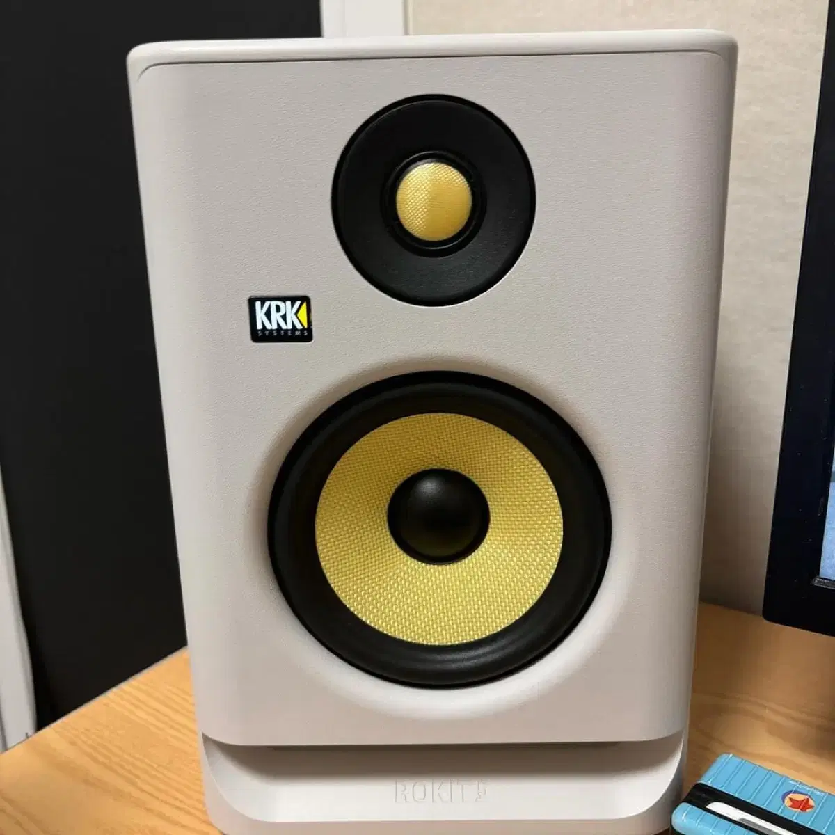 Krk rokit g4